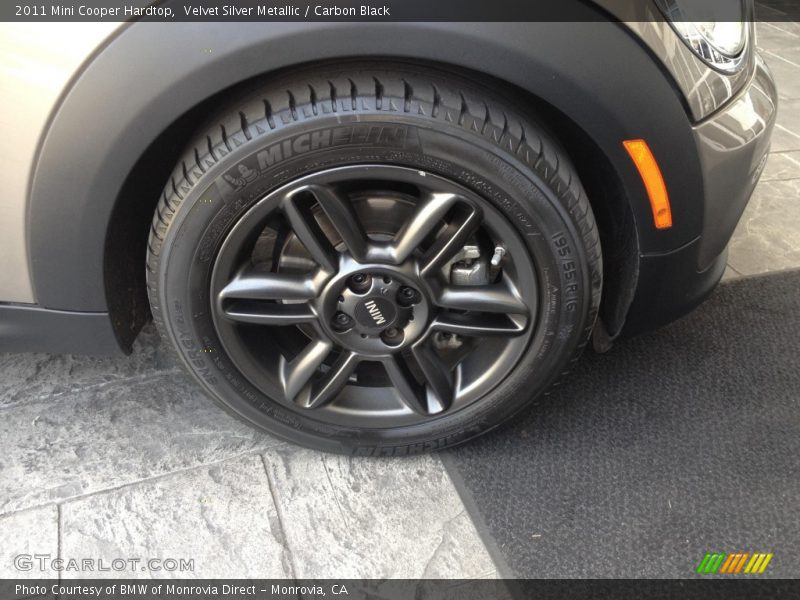 Velvet Silver Metallic / Carbon Black 2011 Mini Cooper Hardtop