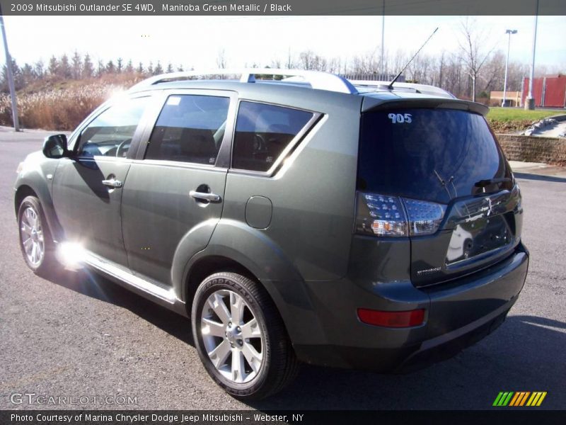 Manitoba Green Metallic / Black 2009 Mitsubishi Outlander SE 4WD