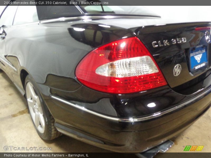 Black / Black/Cappuccino 2009 Mercedes-Benz CLK 350 Cabriolet
