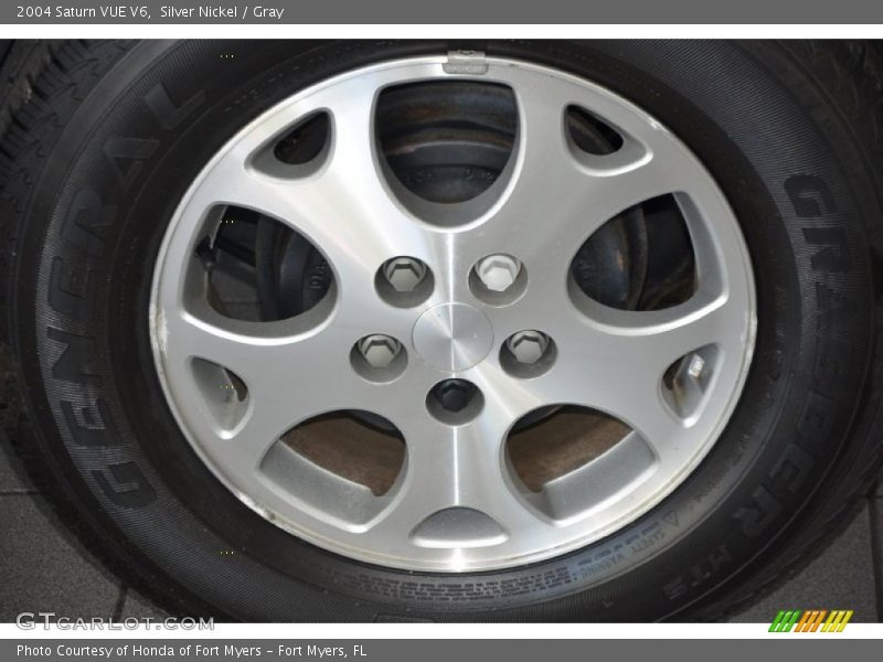 Silver Nickel / Gray 2004 Saturn VUE V6