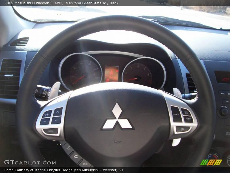 Manitoba Green Metallic / Black 2009 Mitsubishi Outlander SE 4WD