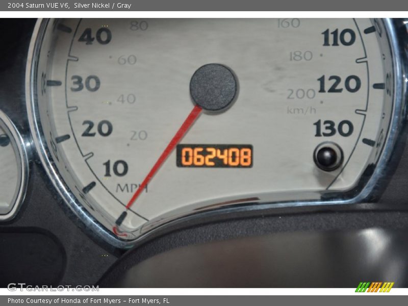 Silver Nickel / Gray 2004 Saturn VUE V6
