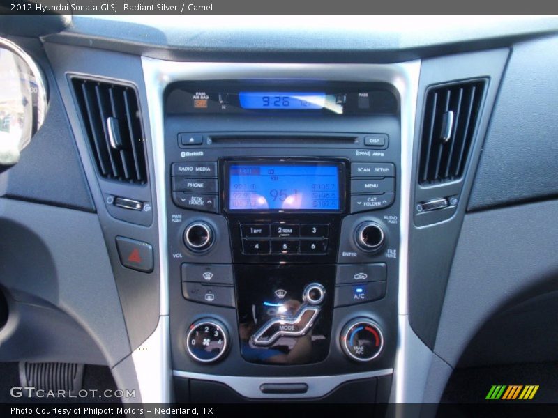 Radiant Silver / Camel 2012 Hyundai Sonata GLS