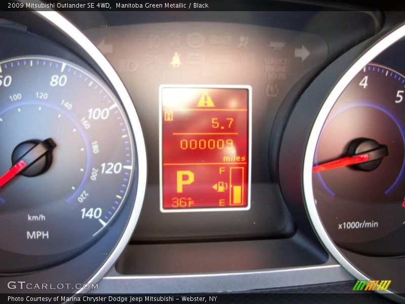 Manitoba Green Metallic / Black 2009 Mitsubishi Outlander SE 4WD
