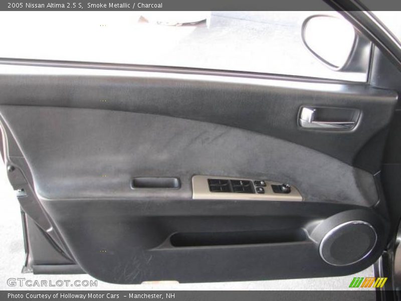 Smoke Metallic / Charcoal 2005 Nissan Altima 2.5 S