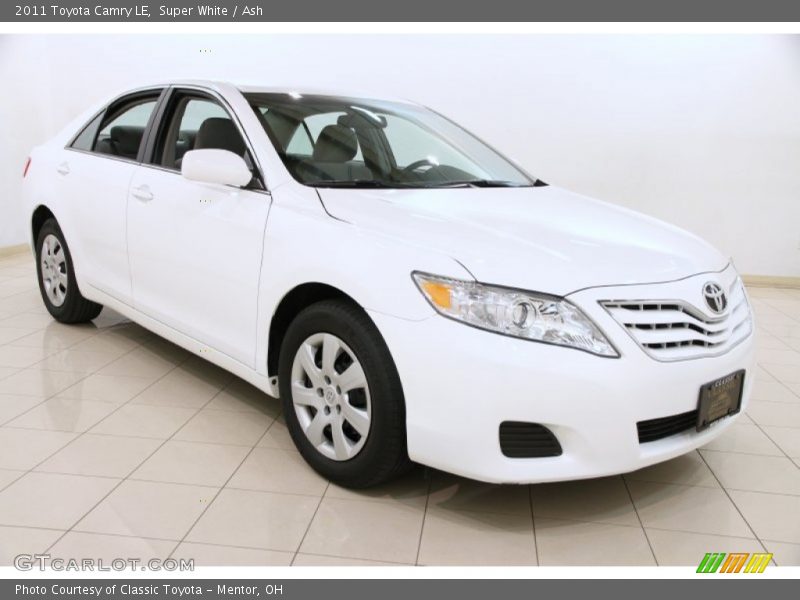 Super White / Ash 2011 Toyota Camry LE