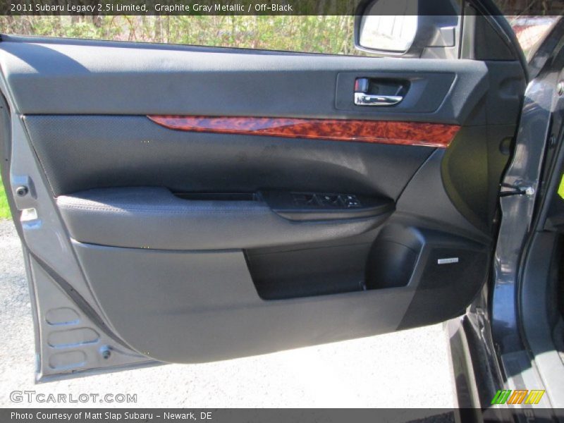 Graphite Gray Metallic / Off-Black 2011 Subaru Legacy 2.5i Limited