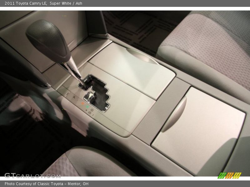 Super White / Ash 2011 Toyota Camry LE