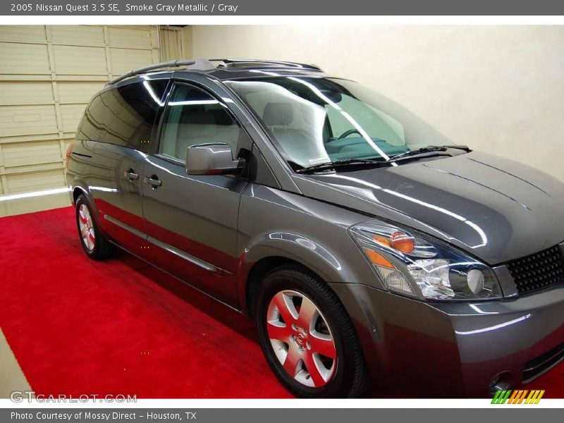 Smoke Gray Metallic / Gray 2005 Nissan Quest 3.5 SE
