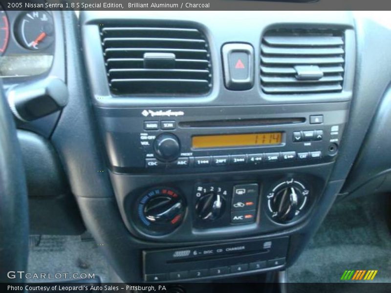 Brilliant Aluminum / Charcoal 2005 Nissan Sentra 1.8 S Special Edition