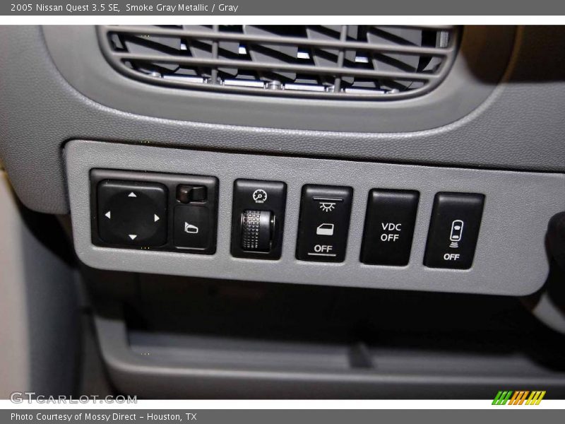 Smoke Gray Metallic / Gray 2005 Nissan Quest 3.5 SE