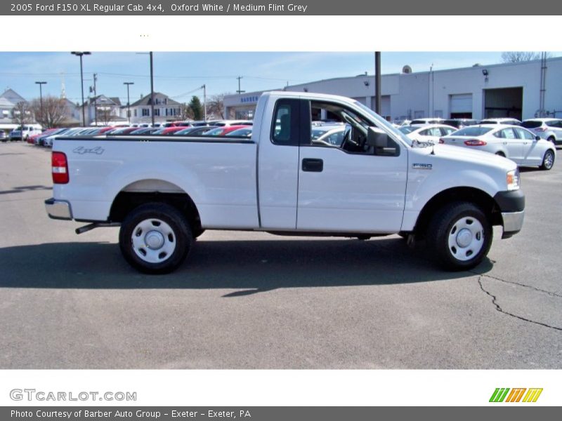 Oxford White / Medium Flint Grey 2005 Ford F150 XL Regular Cab 4x4