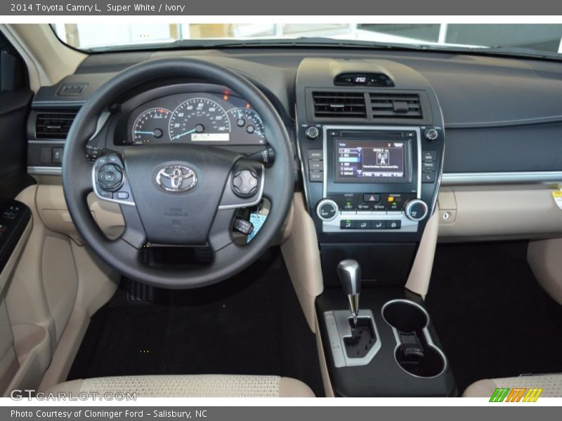 Super White / Ivory 2014 Toyota Camry L