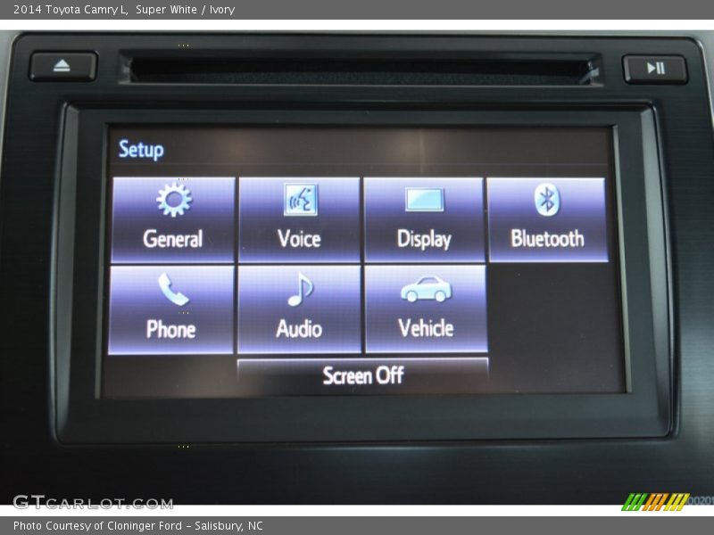 Super White / Ivory 2014 Toyota Camry L