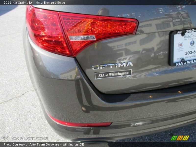 Metal Bronze / Beige 2011 Kia Optima LX