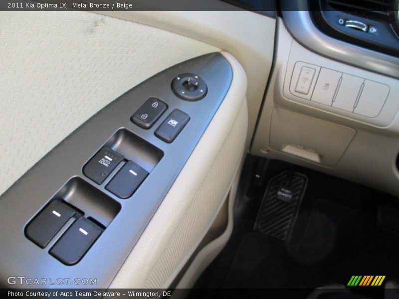 Metal Bronze / Beige 2011 Kia Optima LX