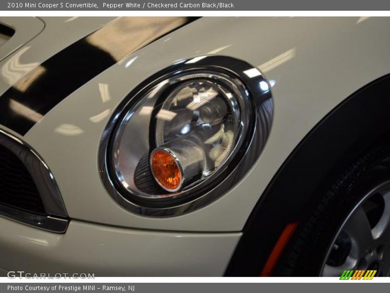 Pepper White / Checkered Carbon Black/Black 2010 Mini Cooper S Convertible