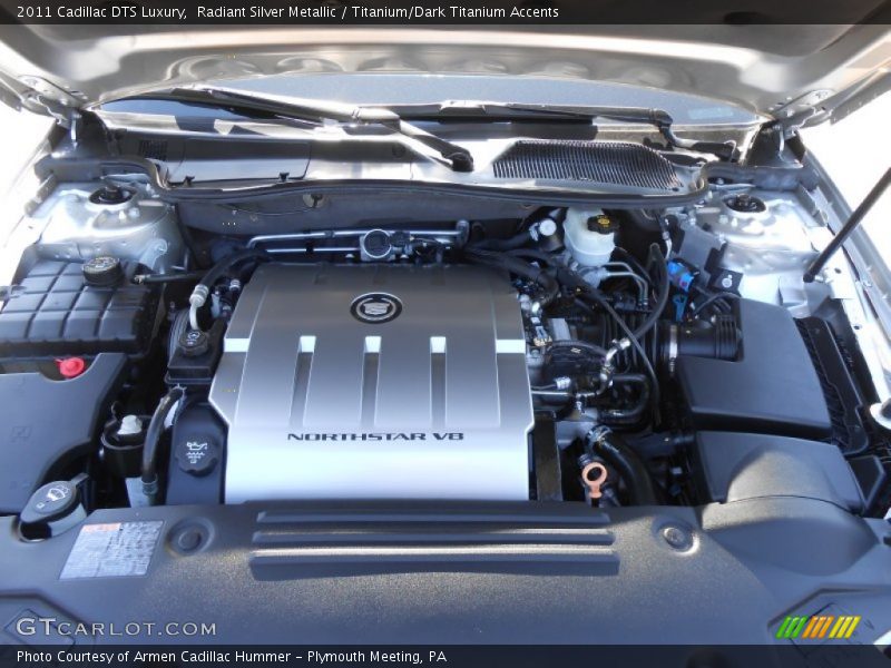 Radiant Silver Metallic / Titanium/Dark Titanium Accents 2011 Cadillac DTS Luxury