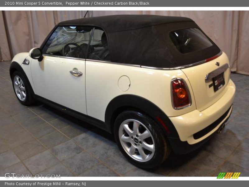 Pepper White / Checkered Carbon Black/Black 2010 Mini Cooper S Convertible