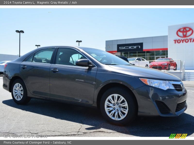 Magnetic Gray Metallic / Ash 2014 Toyota Camry L