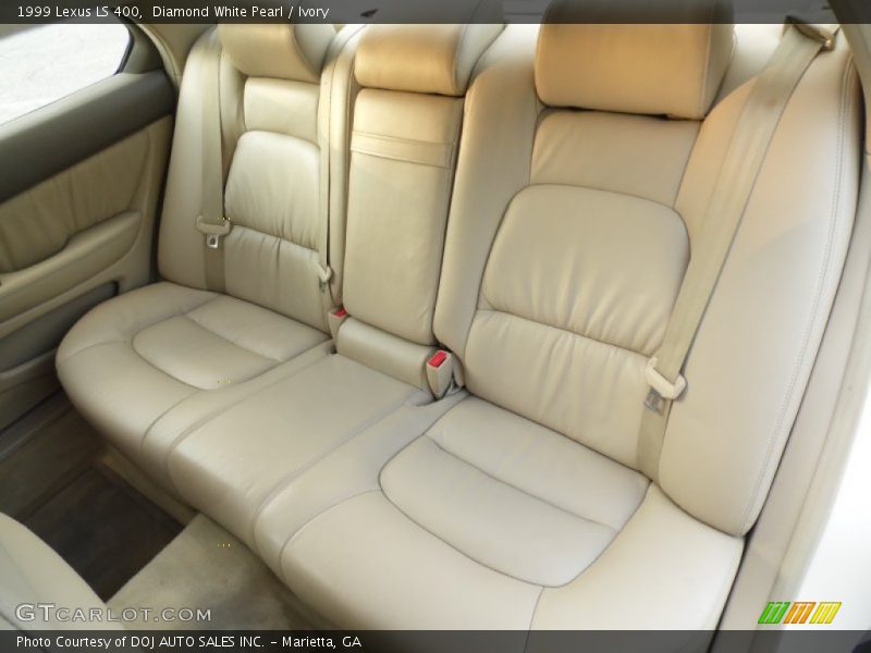 Diamond White Pearl / Ivory 1999 Lexus LS 400