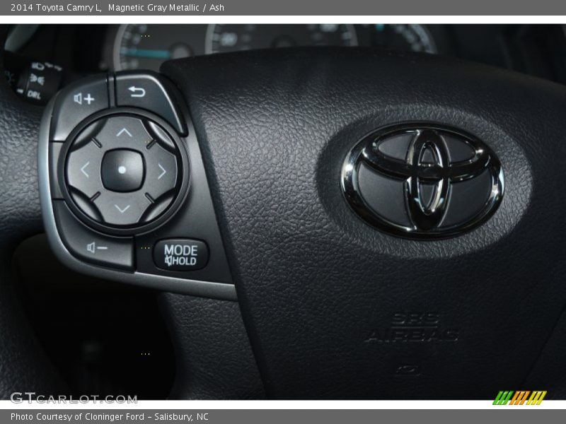 Magnetic Gray Metallic / Ash 2014 Toyota Camry L