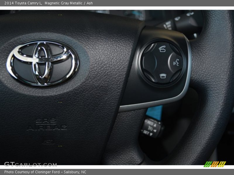 Magnetic Gray Metallic / Ash 2014 Toyota Camry L