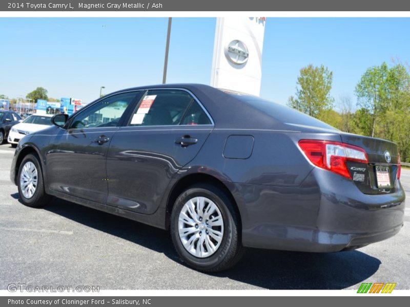 Magnetic Gray Metallic / Ash 2014 Toyota Camry L