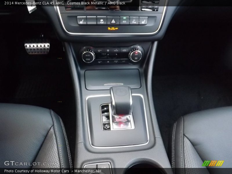  2014 CLA 45 AMG AMG SpeedShift DCT 7 Speed Shifter