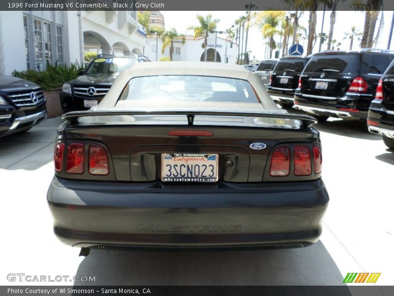 Black / Grey Cloth 1996 Ford Mustang V6 Convertible