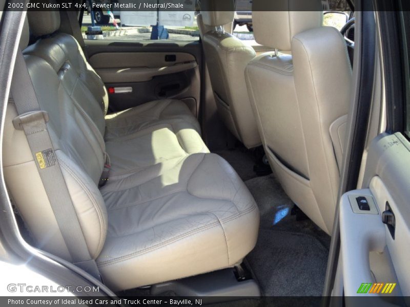 Pewter Metallic / Neutral/Shale 2002 GMC Yukon SLT 4x4