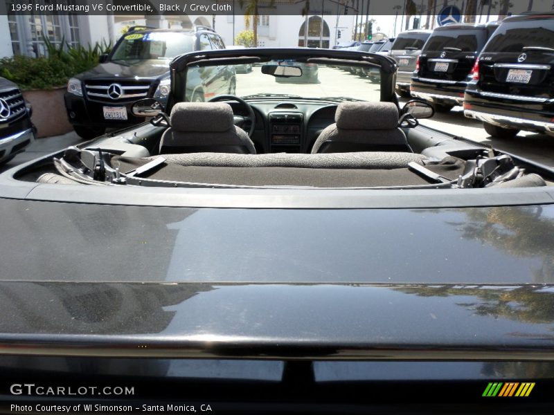 Black / Grey Cloth 1996 Ford Mustang V6 Convertible