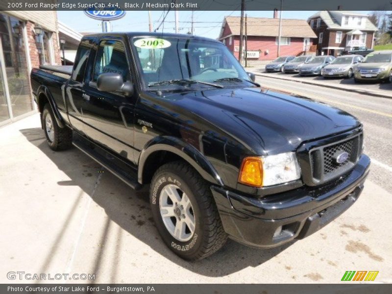 Front 3/4 View of 2005 Ranger Edge SuperCab 4x4