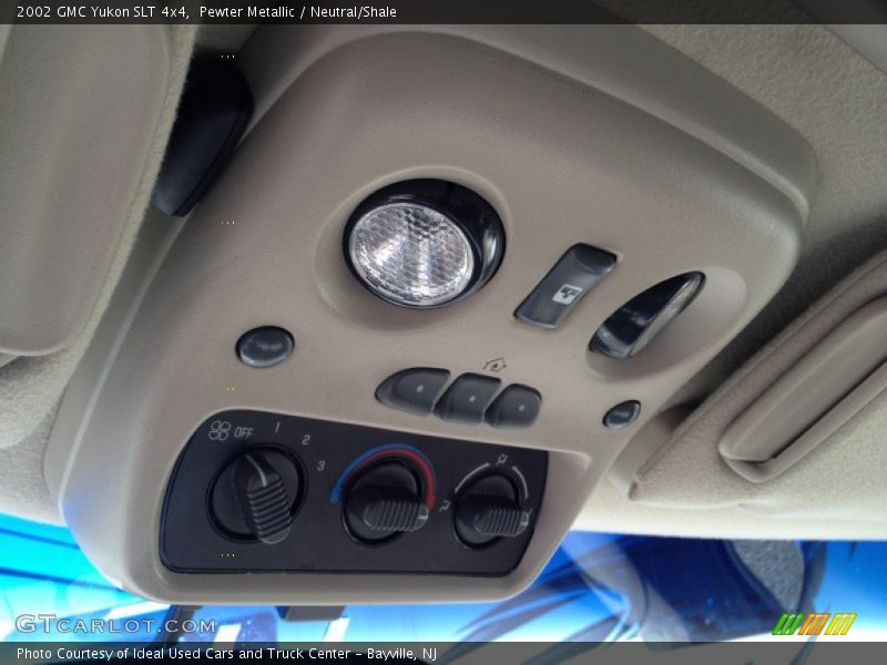 Pewter Metallic / Neutral/Shale 2002 GMC Yukon SLT 4x4