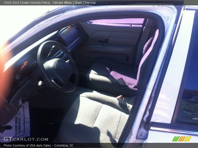 Vibrant White / Dark Charcoal 2003 Ford Crown Victoria Police