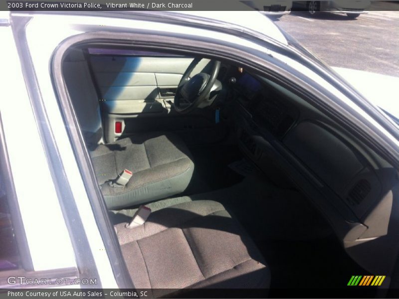 Vibrant White / Dark Charcoal 2003 Ford Crown Victoria Police