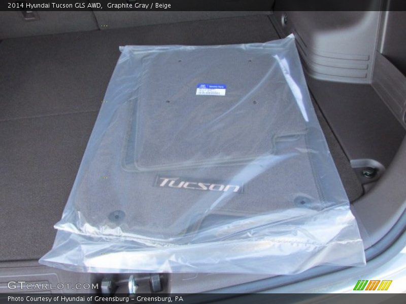 Graphite Gray / Beige 2014 Hyundai Tucson GLS AWD