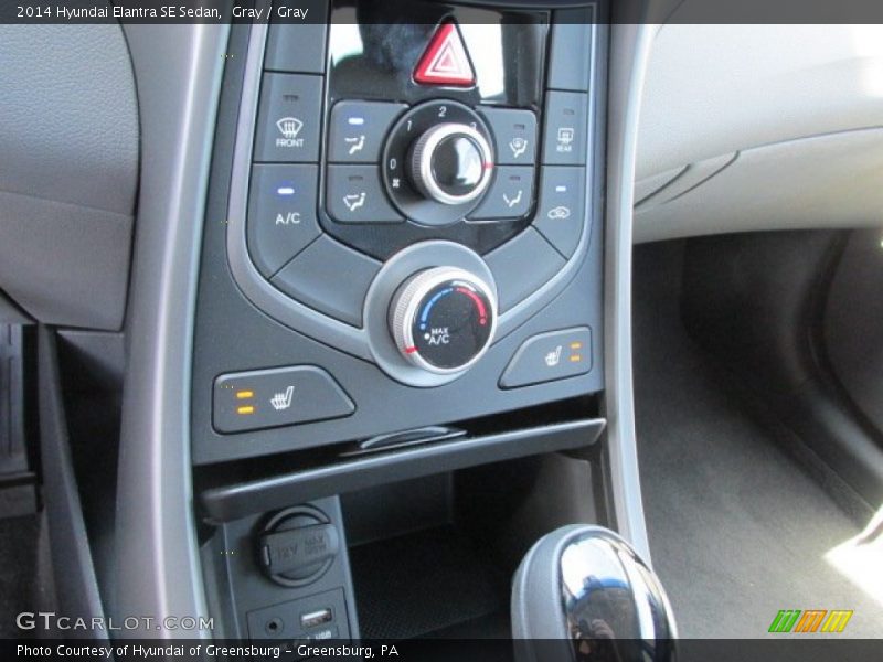 Gray / Gray 2014 Hyundai Elantra SE Sedan