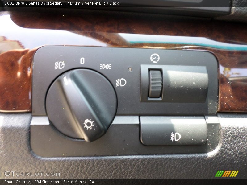Titanium Silver Metallic / Black 2002 BMW 3 Series 330i Sedan