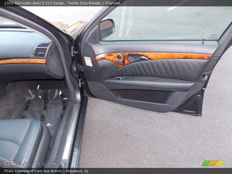 Tectite Grey Metallic / Charcoal 2003 Mercedes-Benz E 320 Sedan