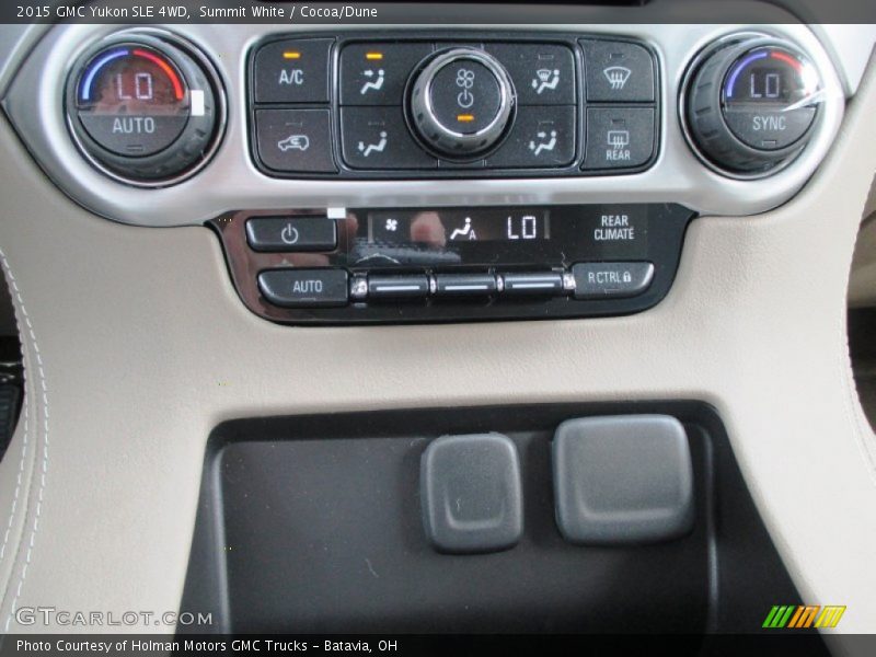 Controls of 2015 Yukon SLE 4WD