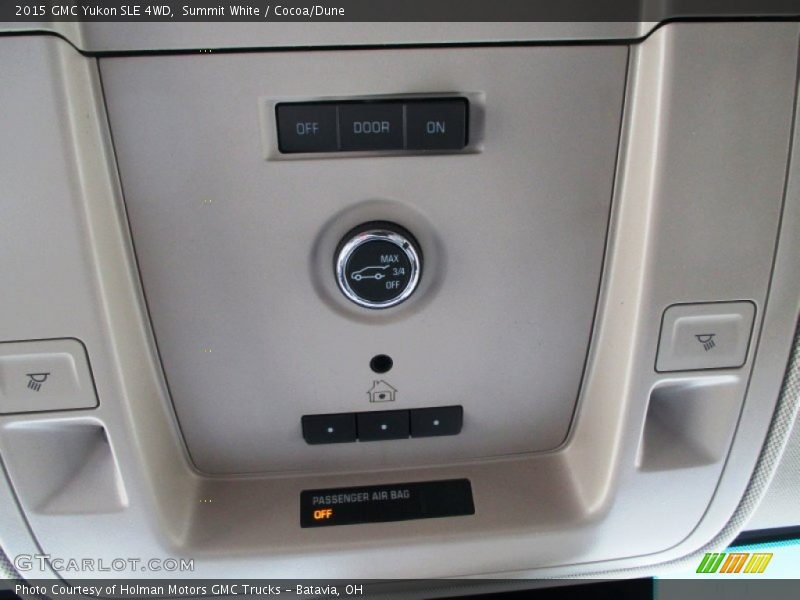 Controls of 2015 Yukon SLE 4WD