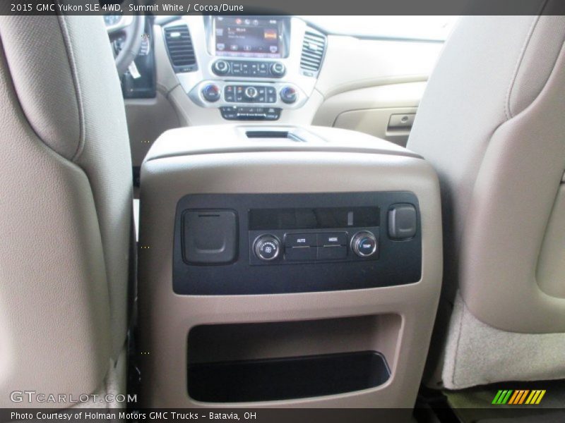 Controls of 2015 Yukon SLE 4WD