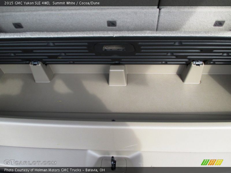 Summit White / Cocoa/Dune 2015 GMC Yukon SLE 4WD