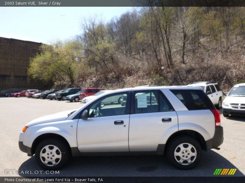 Silver / Gray 2003 Saturn VUE