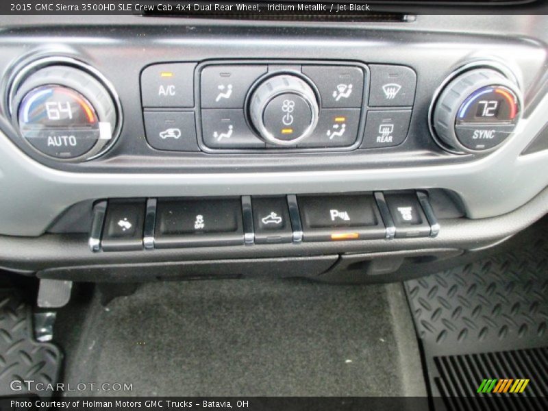 Controls of 2015 Sierra 3500HD SLE Crew Cab 4x4 Dual Rear Wheel