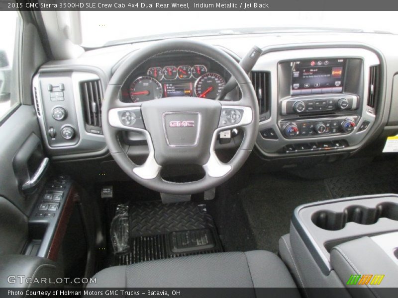 Dashboard of 2015 Sierra 3500HD SLE Crew Cab 4x4 Dual Rear Wheel