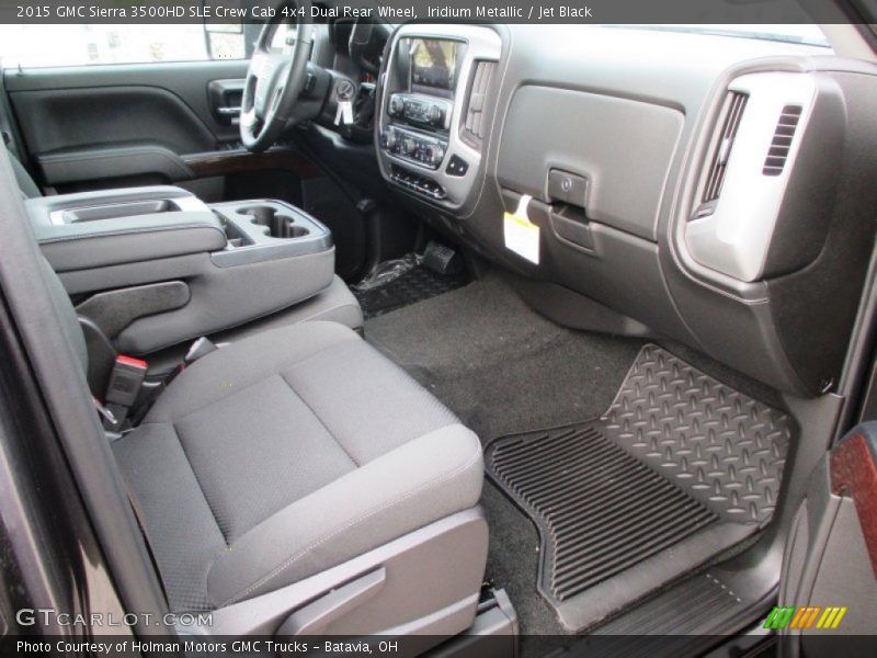 Dashboard of 2015 Sierra 3500HD SLE Crew Cab 4x4 Dual Rear Wheel