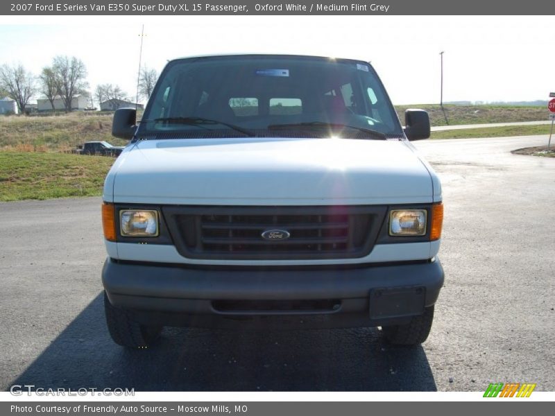 Oxford White / Medium Flint Grey 2007 Ford E Series Van E350 Super Duty XL 15 Passenger