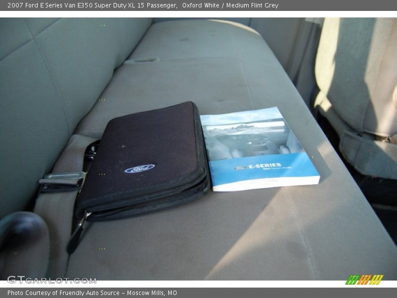 Oxford White / Medium Flint Grey 2007 Ford E Series Van E350 Super Duty XL 15 Passenger